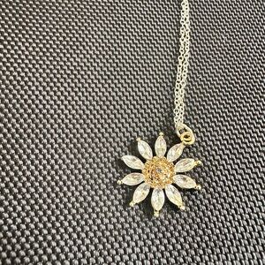 Elegant Gold and Silver Flower Pendant Necklace